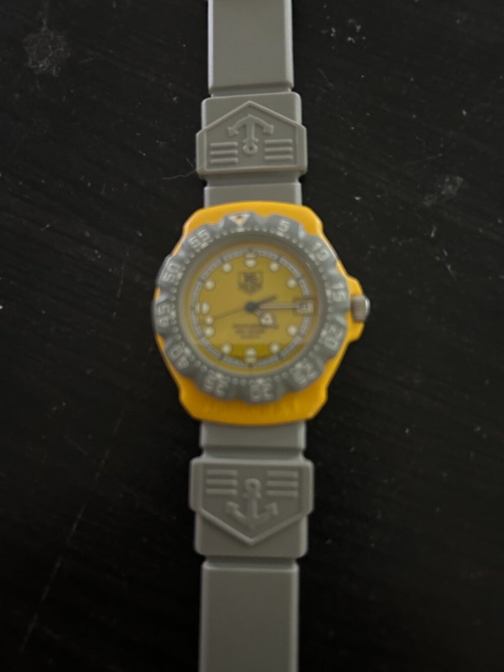 Tag Heuer 35mm Men's Formula 1 Yellow/ Grey Swiss Quartz F1 Watch- Ref: 382.513!